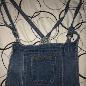 SHORT DENIM OVERALLS